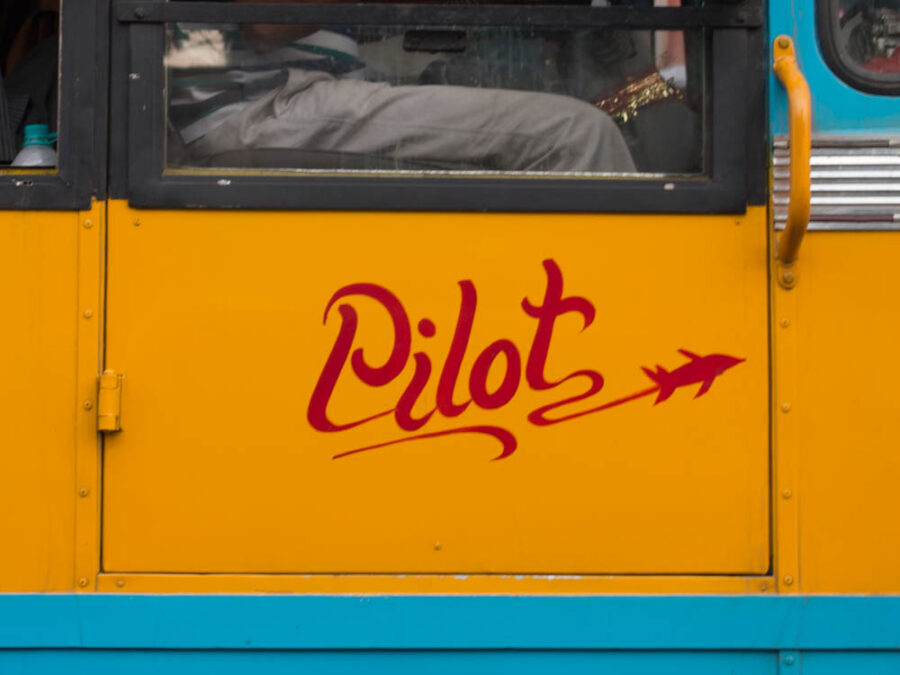 Kolkata Buses’ Pilot Signs
