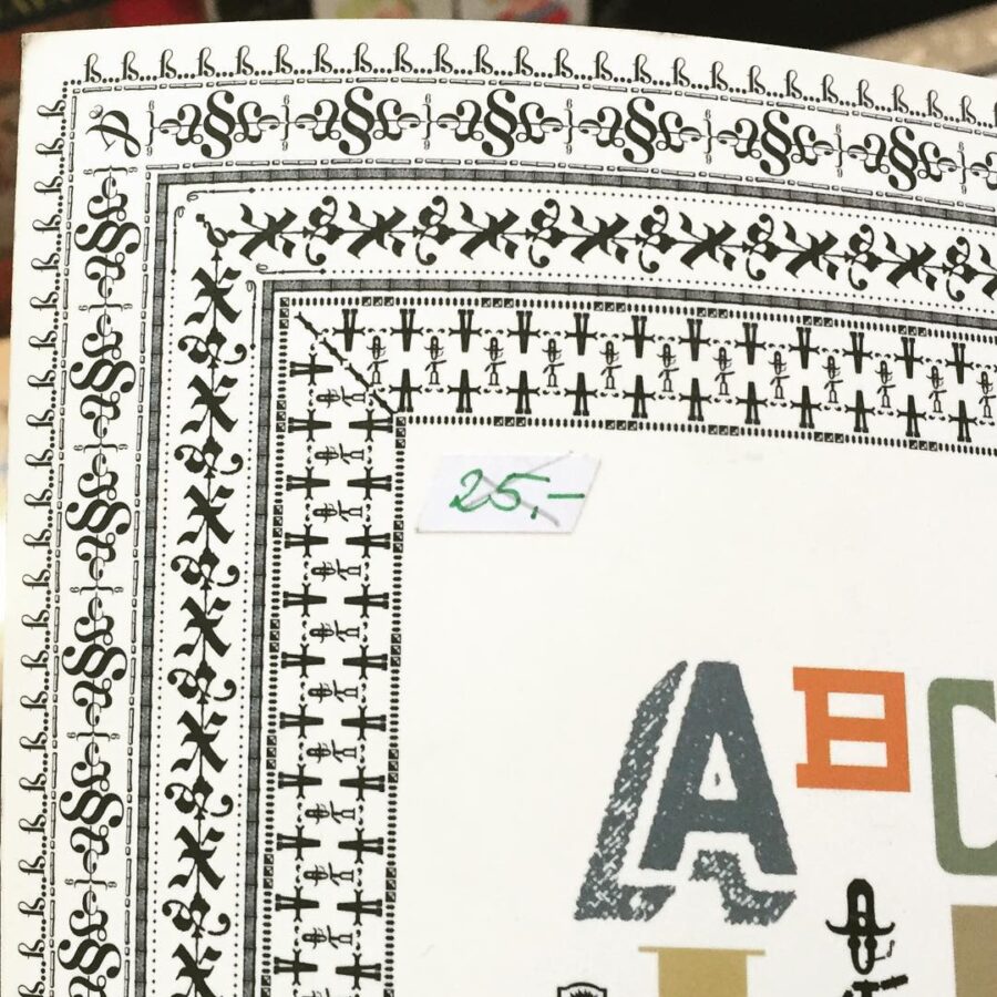 Found an old Mota Italic book in a Berlin Shop